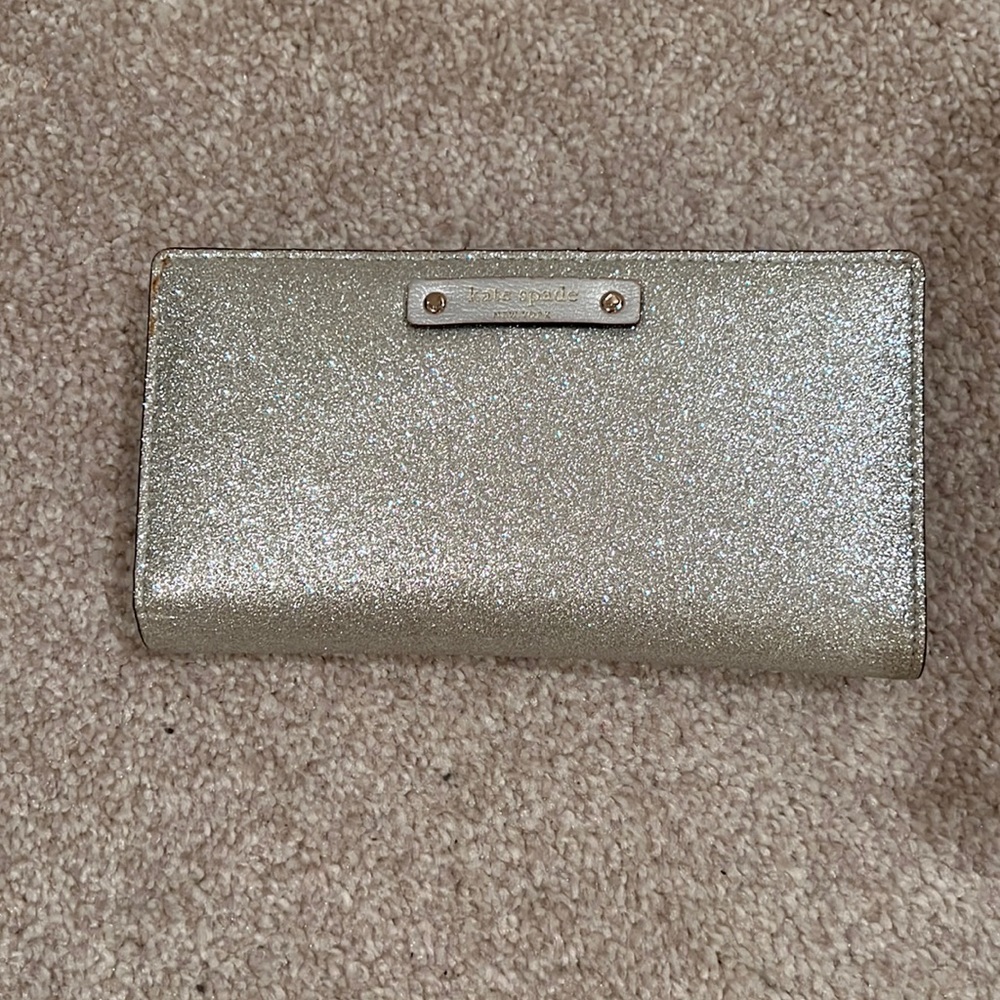 Kate Spade Large Slim Bifold Wallet